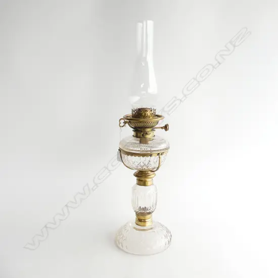 c1900 QUALITY CUT CRYSTAL & BRASS KEROSENE LAMP H.650mm