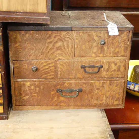 OLD JAPANESE SEWING BOX AF