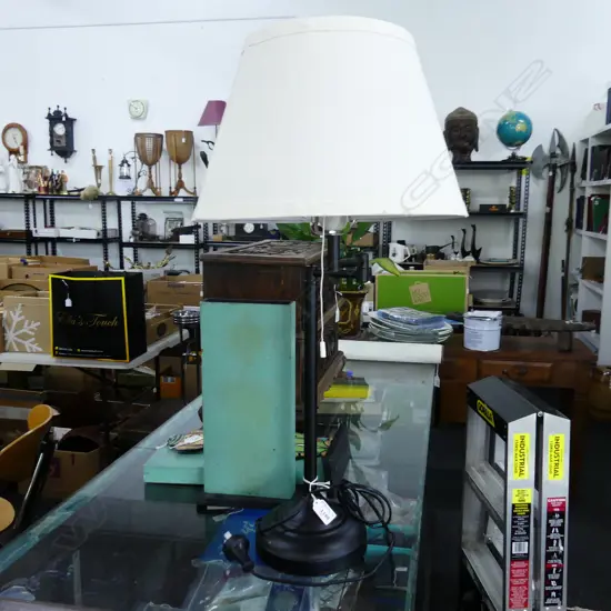 CONTEMPORARY SWING LAMP w. USB CHARGER H.700mm