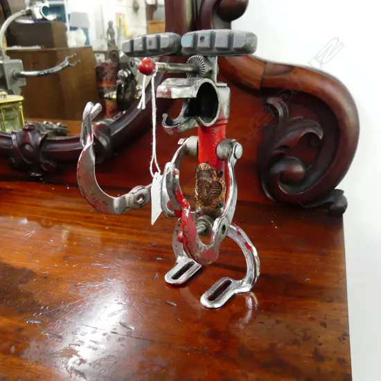 ANDREW HALL ASSEMBLAGE ART ROBOT H.200mm