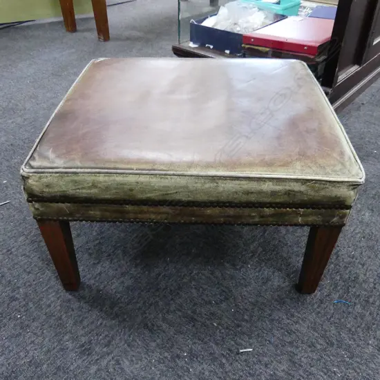 SQUARE LEATHER FOOT REST / OTTOMAN 540x500x320mm