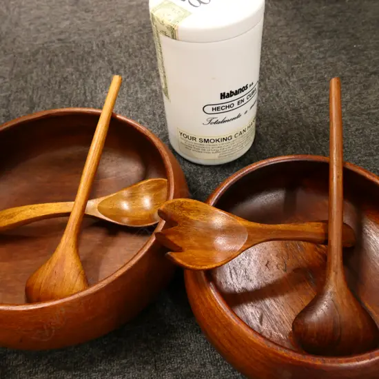 BOX LOT WOODEN FRUIT BOWLS ETC