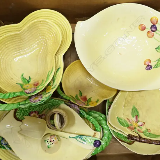 COLLECTION OF 16 PCS YELLOW FLORAL CARLTON WARE CHINA