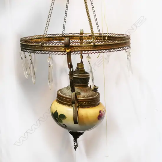 ELECTRIFIED HANGING MILER LANTERN