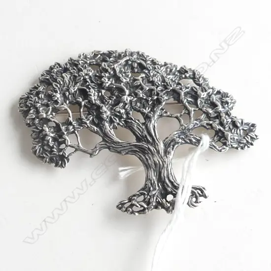 GAVIN RILEY SILVER POHUTUKAWA TREE BROOCH