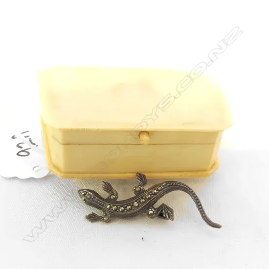 GERMAN SILVER & MARCASITE LIZARD BROOCH IN ORIGINAL IVORY(?) CASE