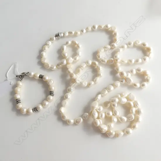 LONG FRESH WATER PEARL NECKLACE W MAGNETIC CLASP (1200mm) + BRACELET WITH DIAMANTES