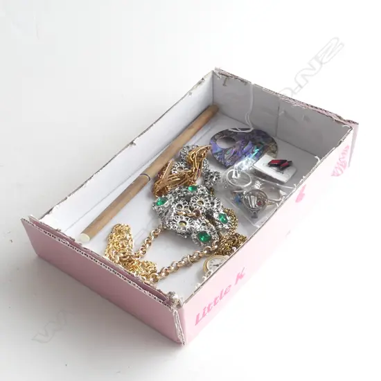 COLLECTION COSTUME JEWELLERY SILVER RINGS GOLD PLATED BELCHER CRACELET ETC