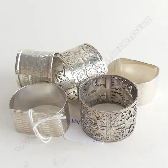 5 STG SILVER NAPKIN RINGS 129 GRAMS