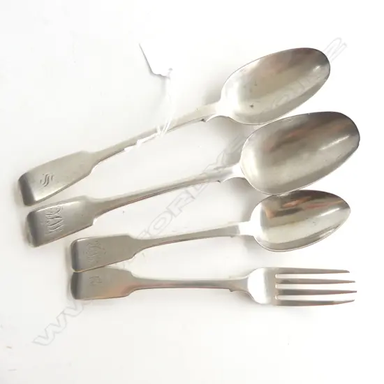 4 PCES STG SILVER CUTLERY; 2 TABLE SPOONS, DESERT SPOON & FORK 226 GRAMS...