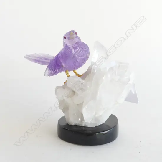 ROCK CRYSTAL CARVED AMETHYST BIRD ON CRYSTAL BASE.H.115mm