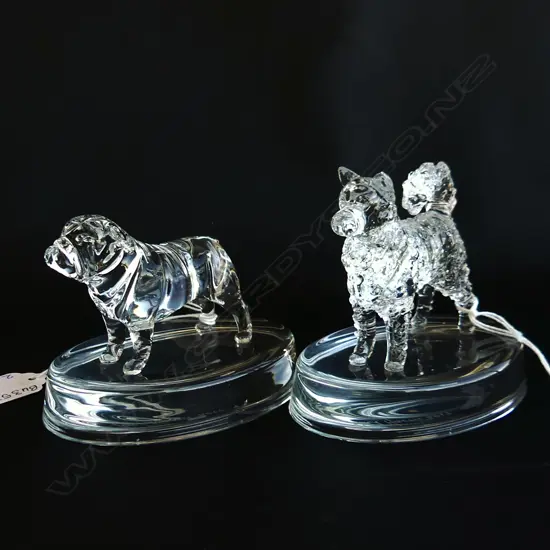 2 GLASS STATUETTES; MALAMUTE & BULLDOG  - SIGNED & DATED 'NEIL HARRIS 2017'