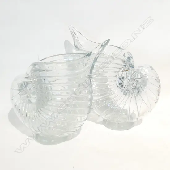 PR CONCH SHELL GLASS VASES  H. 220MM 