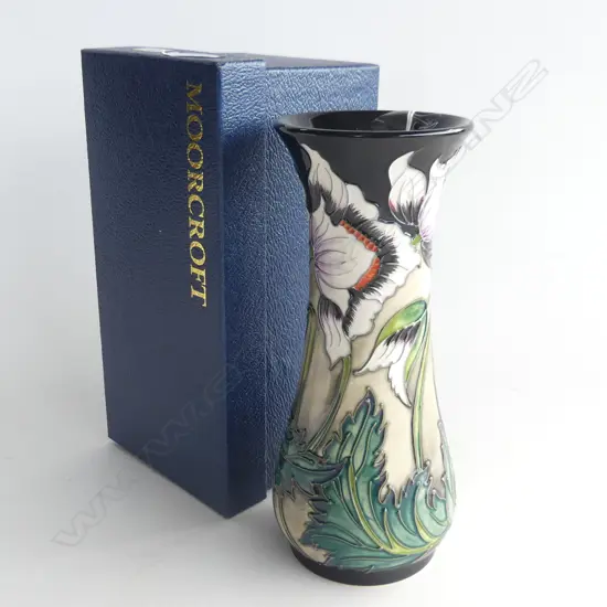 MOORCROFT ORIENTAL POPPY VASE H.205mm BOXED...
