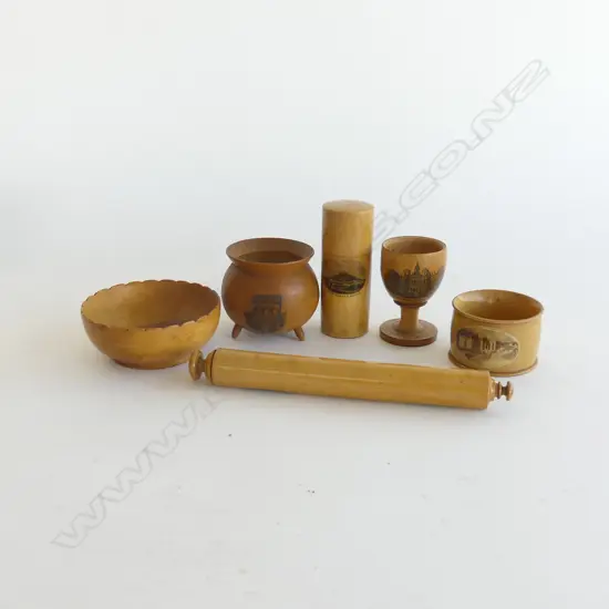 SMALL BOX OF 6PCS MAUCHLINE WARE
