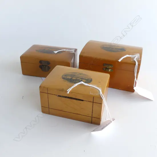 3 SMALL MAUCHLINE WARE TRINKET BOXES LENGHT 100MM