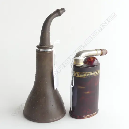 2 ANTIQUE HEARING EAR TUMPETS 1 TOURTISHELL 110 MM & 160MM