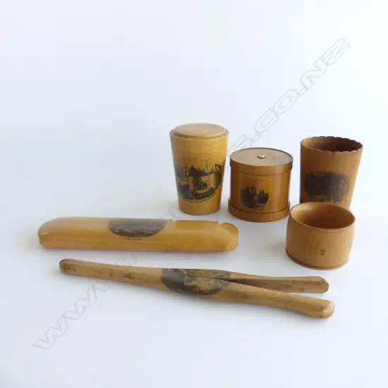 SMALL BOX OF 6PCS MAUCHLINE WARE