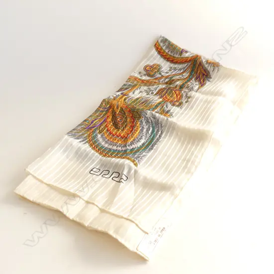 VINTAGE ITALIAN MADE 100% SILK SCARF