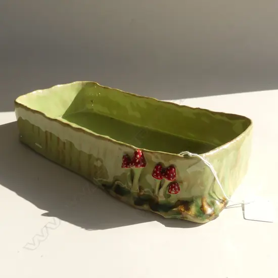 MOLLE GOODSELL SHALLOW PLANTER w. RED TOADSTOOLS 270x140mm