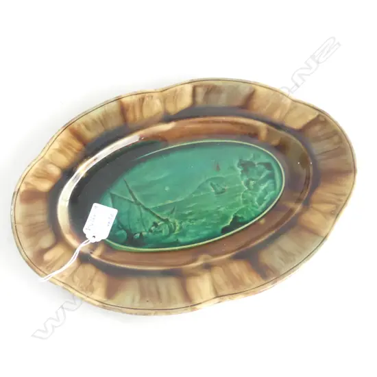 ANTIQUE FRENCH MAJOLICA DISH BY MERIQUE DE RUBELLES PARIS W.330mm