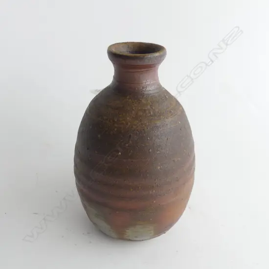 LOVELY SMALL BIZEN ANAGAMA VASE H134MM