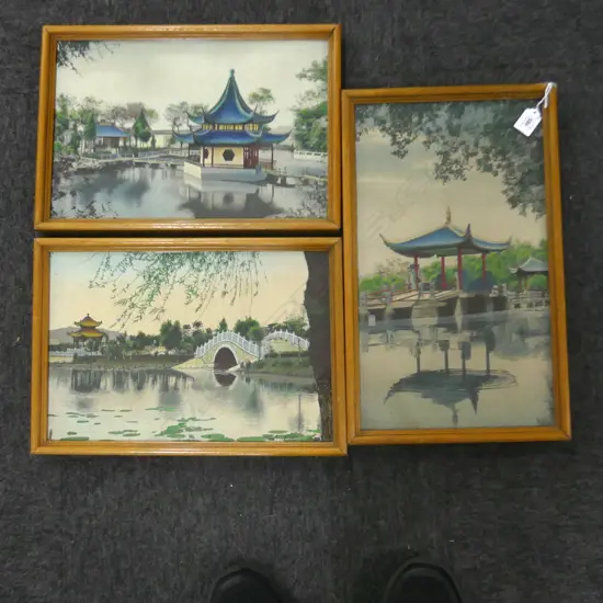 3 JAPANESE FRAMED SILKS 370 X 250MM