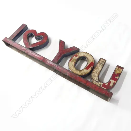 LG RUSTIC BLUE & RED PAINTED TIN SIGN 'I 'HEART' YOU'  L. 940MM