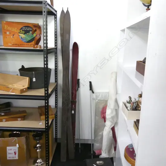 PR OLD SNOW SKIS & POLES