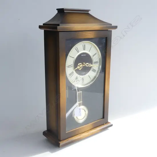 SEIKO QUARTZ WALL CLOCK H.470mm