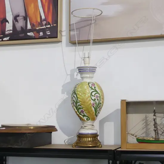 LGE ITALIAN CERAMIC LAMP NO SHADE H.530 to bulb