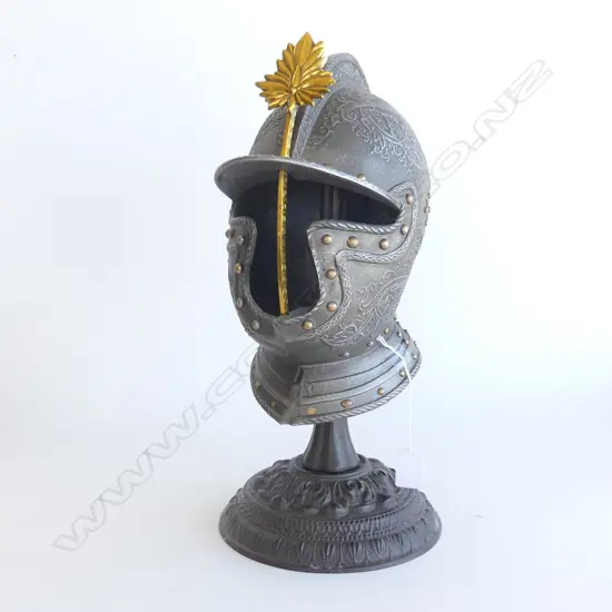 IRON DISPLAY HELMET H416mm GILT FITTINGS. PEDESTAL BASE