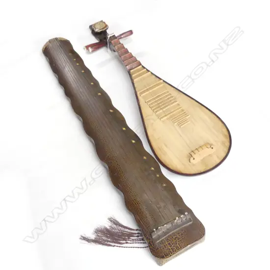 2 ORIENTAL STRINGED INSTRUMENTS L.1220mm