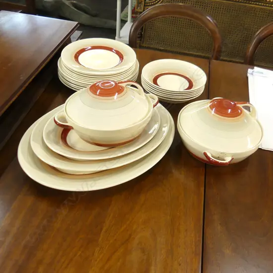 BOX LOT 23 PCE SUSIE COOPER DINNNER SET