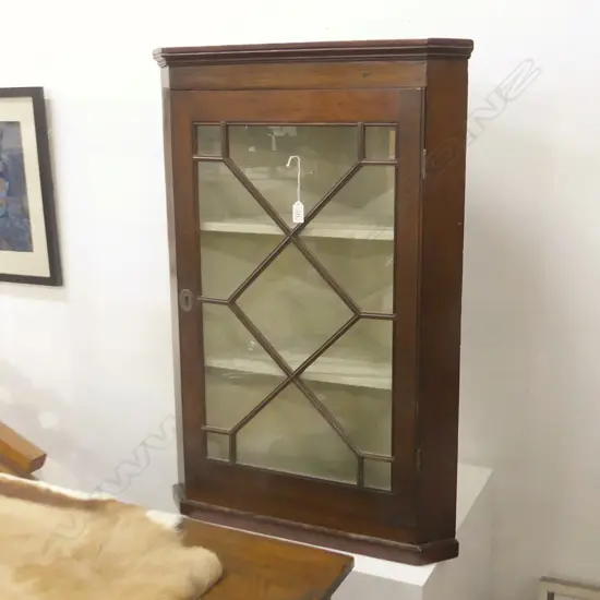ANTIQUE GLAZED CORNER CABINET - NO KEY H.890mm