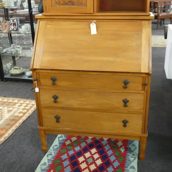 RIMU DROP FRONT BUREAU