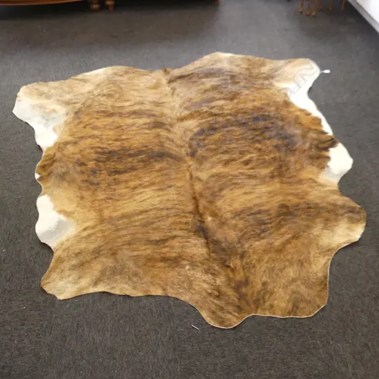 ANIMAL HIDE 1700 X 2400MM