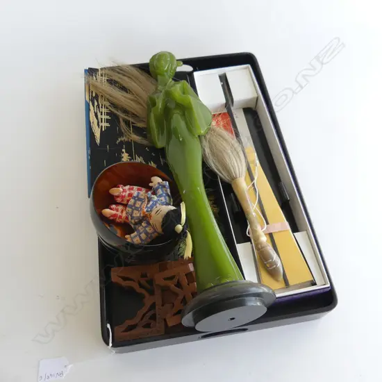 ASST. ORIENTAL PCES; TRAY460x290mm GREEN RESIN LADY, BOXED FAN ETC