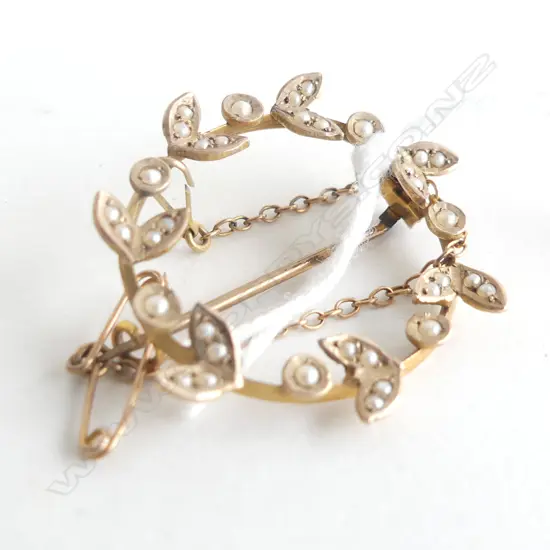 9CT GOLD EDWARDIAN SEED PEARL BROOCH 2.5 GRAMS