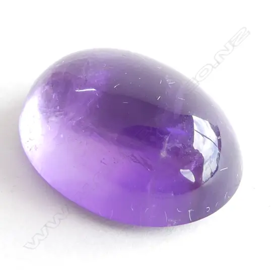 16.9CT AMETHYST CABOCHON, OVAL, 19 X 14MM