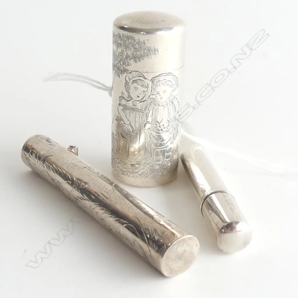 3 STG SILVER LIDDED CYLINDER CONTAINERS (one unmarked) 45 GRAMS L.80mm Image 1++