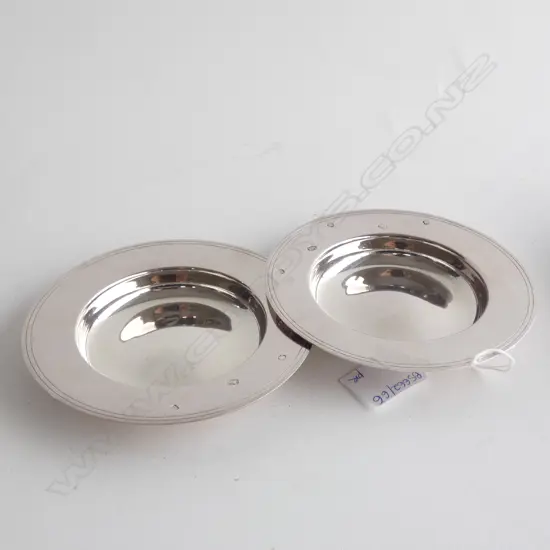 PR STG SILVER DISHES, LONDON 2001 183 GRAMS