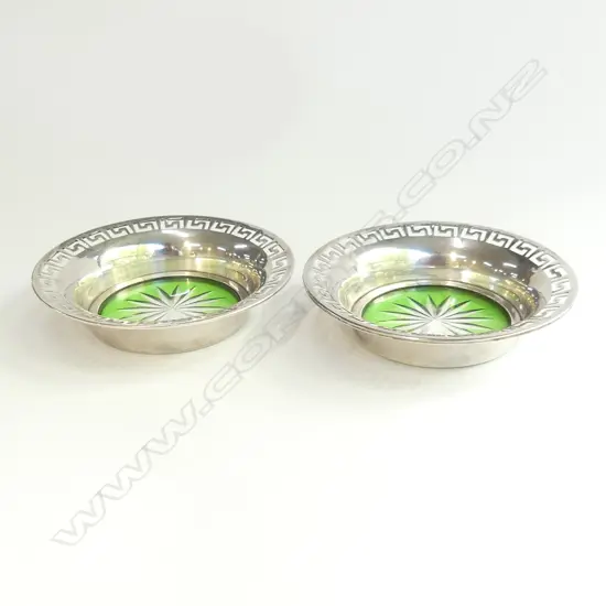 PR CHINESE STG SILVER BON BON DISHES WITH GREEN CUT GLASS BASES DIA 90MM