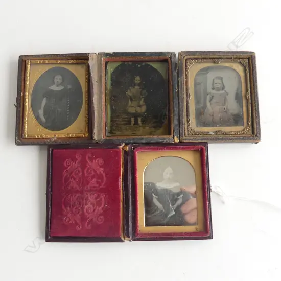 4 DAGUERREOTYPES YOUNG GIRLS H.75mm