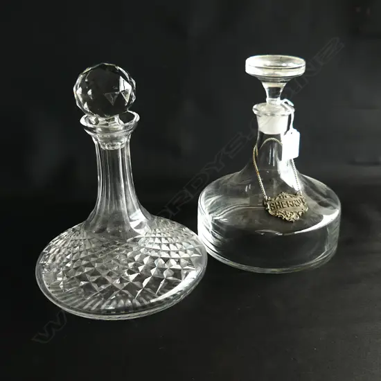 2 CRYSTAL SHIPS DECANTERS; 1 w. SHERRY LABEL / OTHER STOPPER NECK CHIPPED H.250mm
