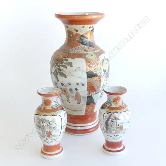 LGE JAPANESE KUTANI VASE + PR SMALLER (both AF) H.310 / 150mm