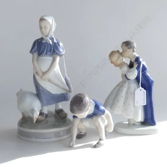 ROYAL COPENHAGEN FIGURE + 2 SMALLER B+G FIGURES H 250 MM