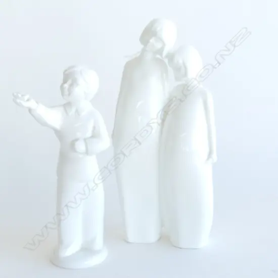 2 COALPORT WHITE FIGURINES; 'LOOK MUMMY' & 'SISTERS' H.220mm