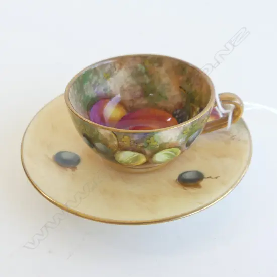 ROYAL WORCESTER HAND PAINTED MINIATURE CUP AND SAUCER D 80 MM