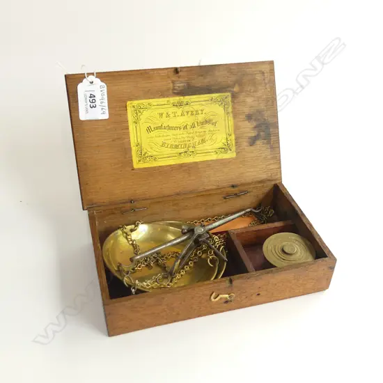 CASED SET OF GOLD BALANCE SCALES & WIEGHTS